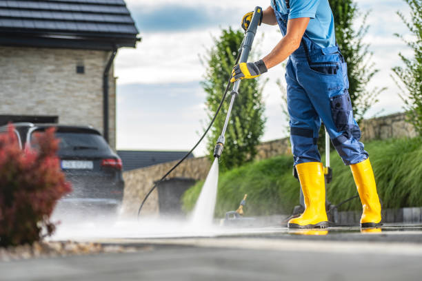 Why Choose Our Certified Pressure Washing Experts for Your Project Needs in Swannanoa, NC?